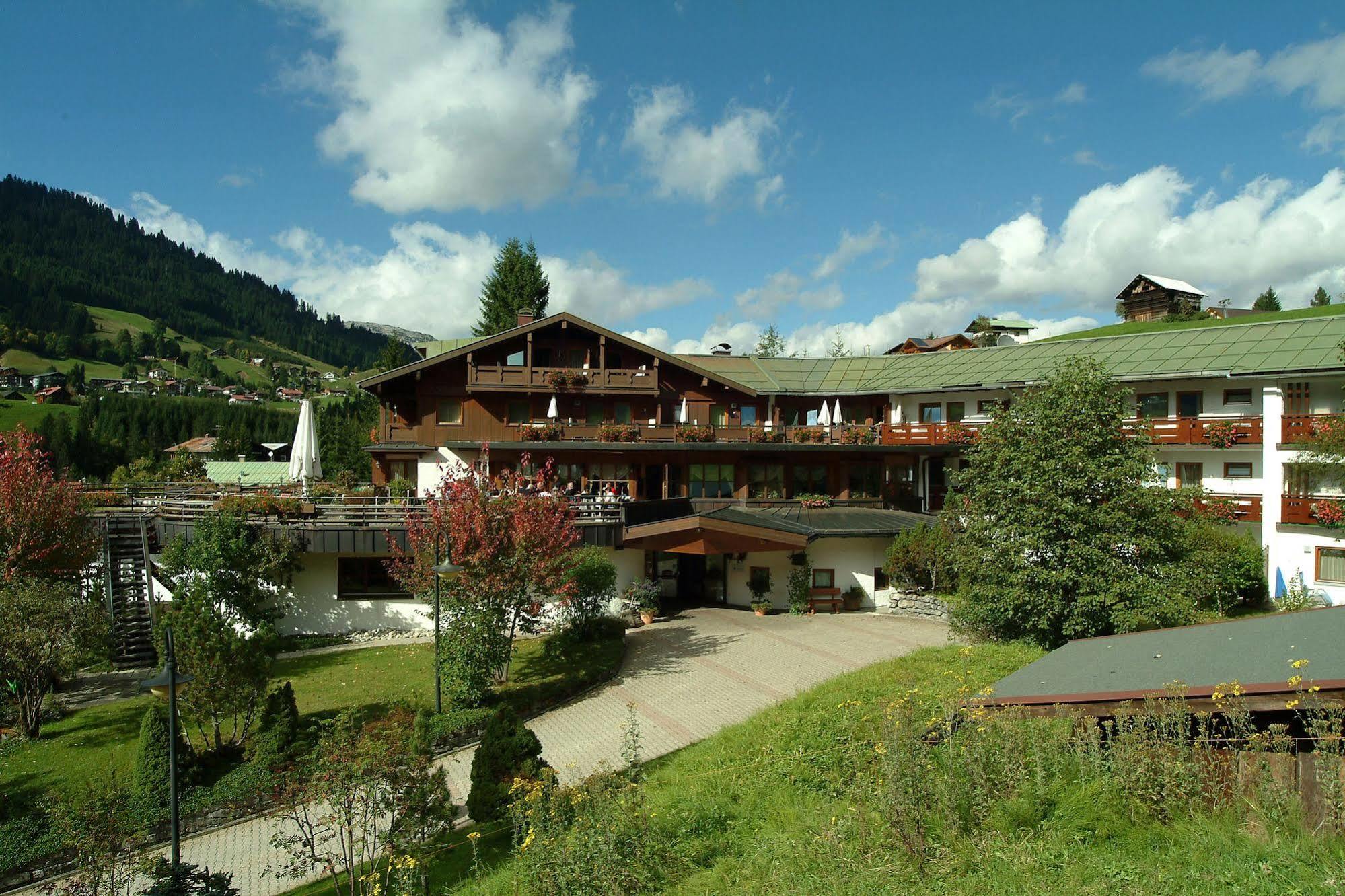 Ifa Alpenhof Wildental Hotel Kleinwalsertal Adults Only Міттельберг Екстер'єр фото